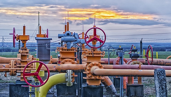 占全国已发现矿种的80％