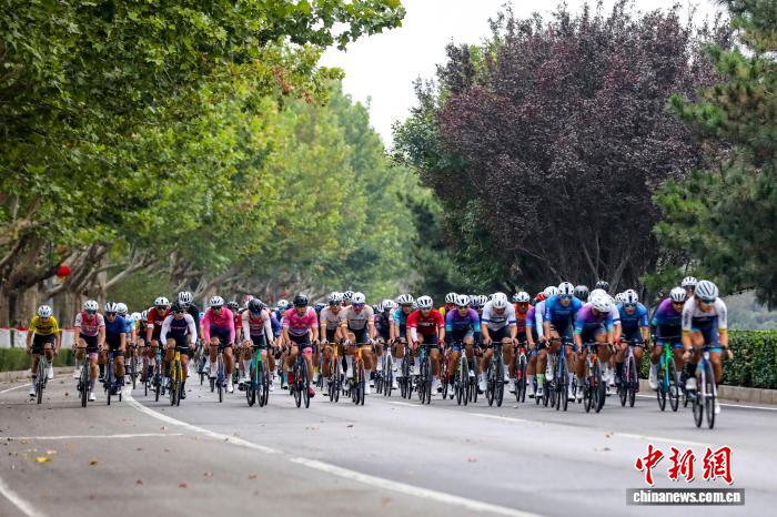 河北大厂开启第三届“京津冀协同发展杯”公路